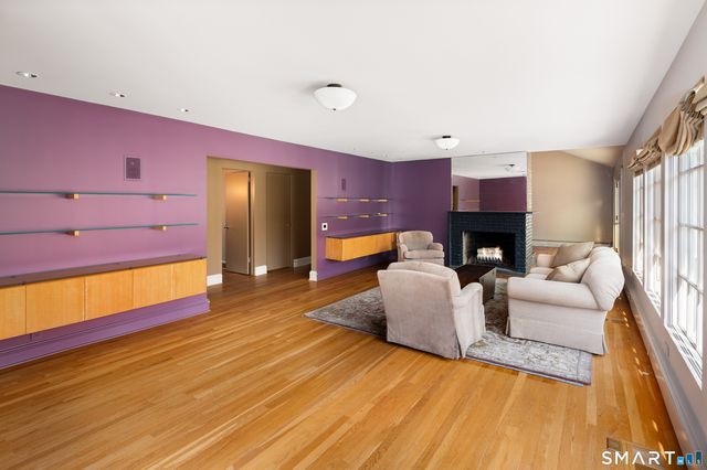 88 Bentwood Drive, Stamford, CT 06903