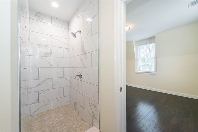 10 Marion St. 1, Medford, MA 02155