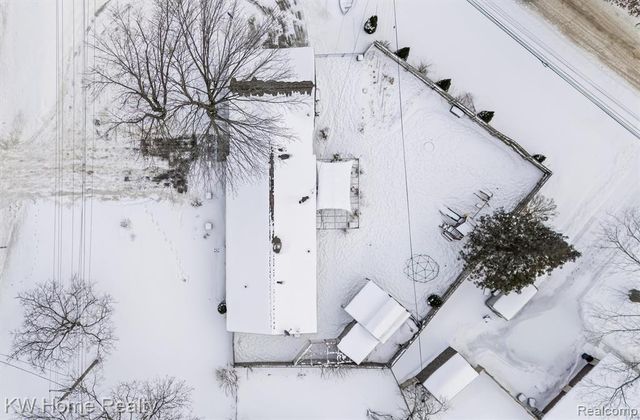 8535 Andersonville Road, Clarkston, MI 48346