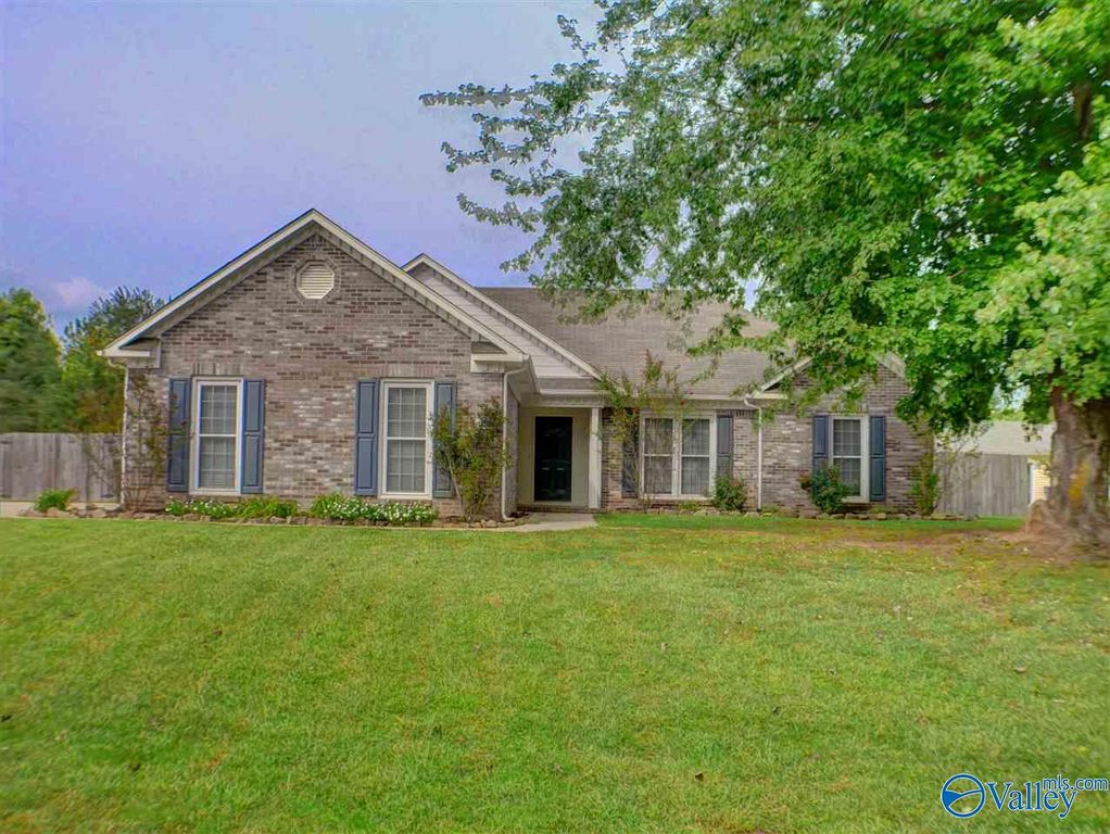 109 Marysa Drive, Huntsville, AL 35811