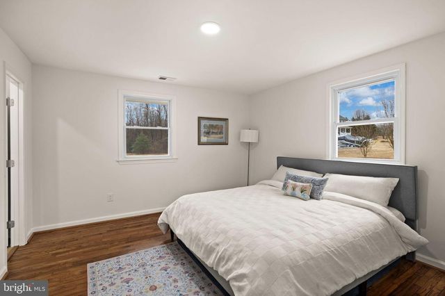 10789 BRENT TOWN RD, Catlett, VA 20119