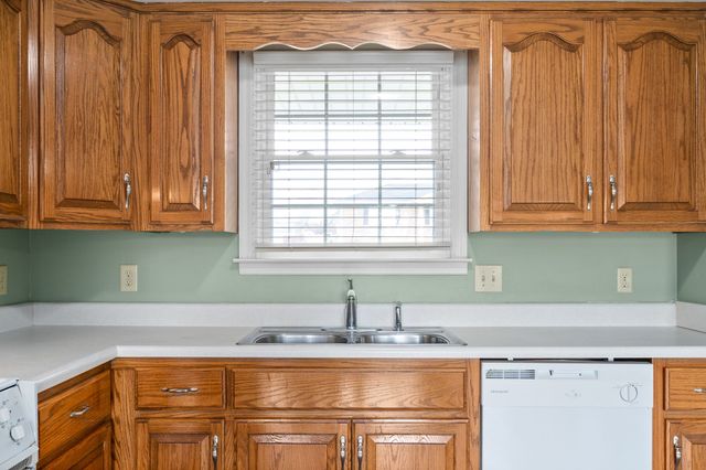 3313 Carrie Drive, Clarksville, TN 37042