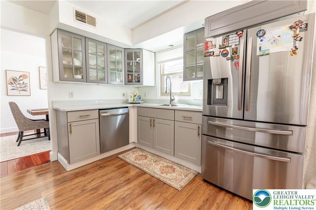 2950 Santee Drive, Bethlehem City, PA 18017