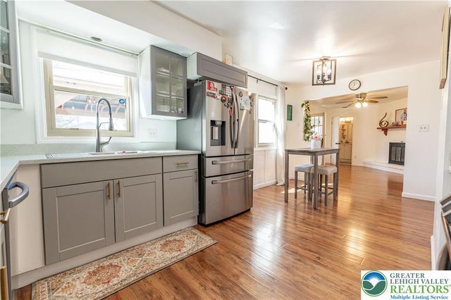 2950 Santee Drive, Bethlehem City, PA 18017