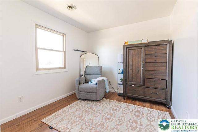 2950 Santee Drive, Bethlehem City, PA 18017