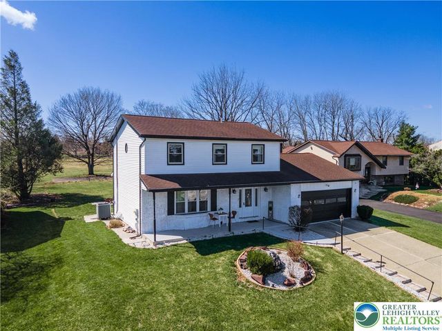 2950 Santee Drive, Bethlehem City, PA 18017