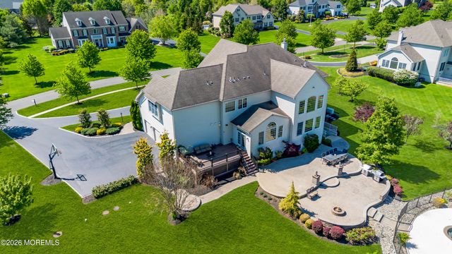 4 Ridgeview Way, Allentown, NJ 08501