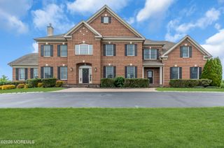 4 Ridgeview Way, Allentown, NJ 08501