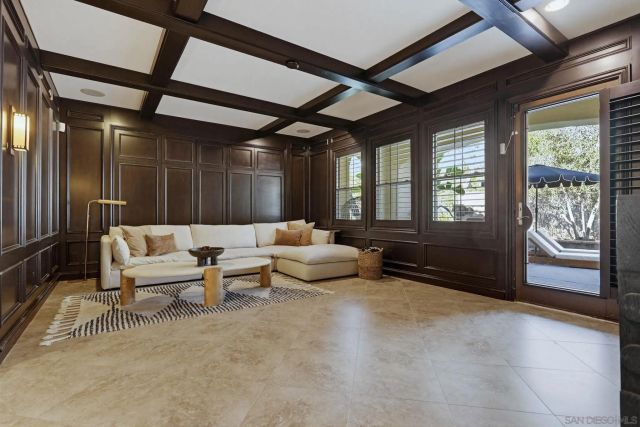 840 Genoa Way, San Marcos, CA 92078