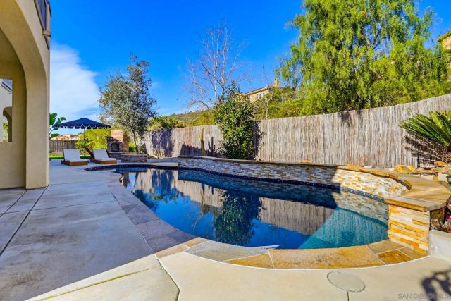 840 Genoa Way, San Marcos, CA 92078