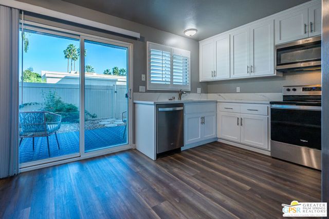 1268 E Ramon Road 1, Palm Springs, CA 92264