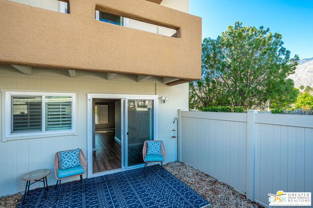 1268 E Ramon Road 1, Palm Springs, CA 92264
