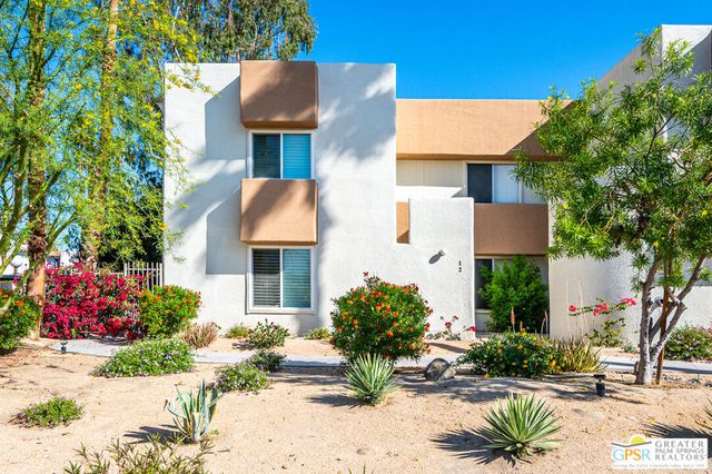 1268 E Ramon Road 1, Palm Springs, CA 92264