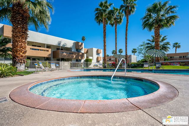 1268 E Ramon Road 1, Palm Springs, CA 92264