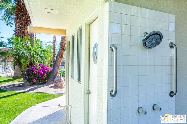 1268 E Ramon Road 1, Palm Springs, CA 92264