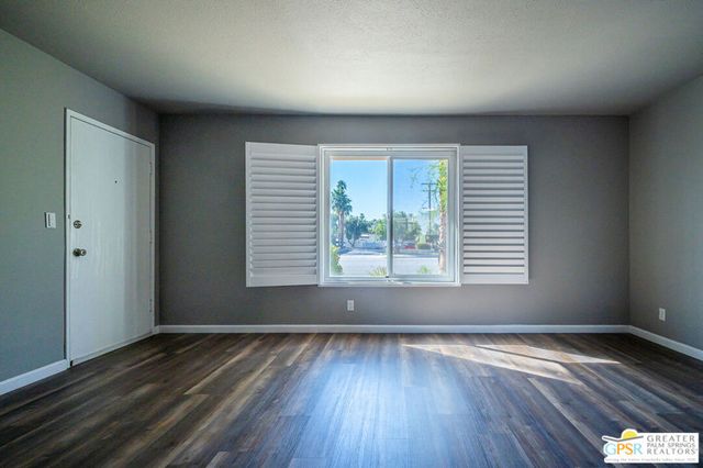1268 E Ramon Road 1, Palm Springs, CA 92264