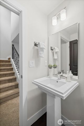 20513 Richmond Road, Bothell, WA 98012