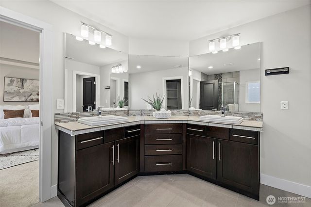 20513 Richmond Road, Bothell, WA 98012