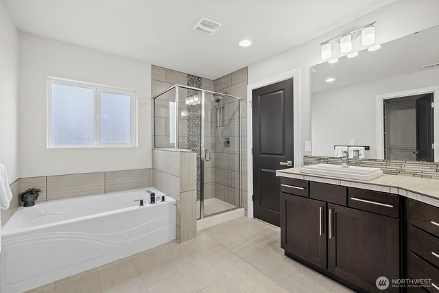 20513 Richmond Road, Bothell, WA 98012