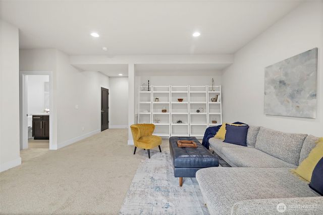 20513 Richmond Road, Bothell, WA 98012