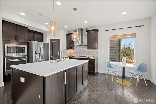 20513 Richmond Road, Bothell, WA 98012