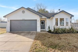 1501 Heather Place, Barling, AR 72923