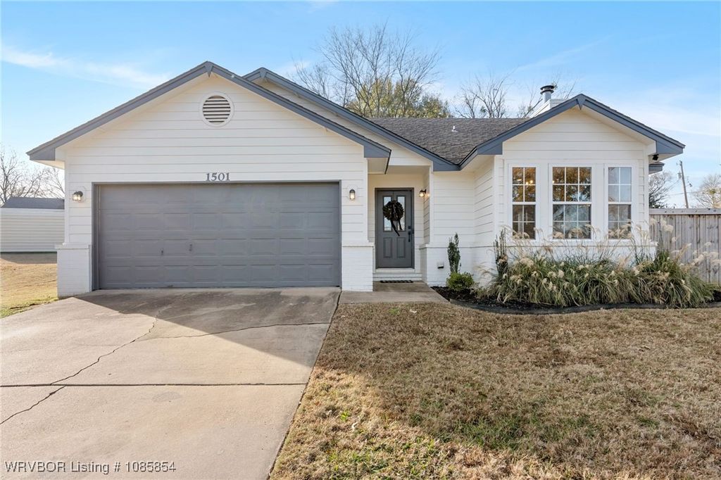 1501 Heather Place, Barling, AR 72923