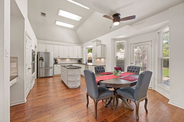 2532 Springhill Drive, Grapevine, TX 76051
