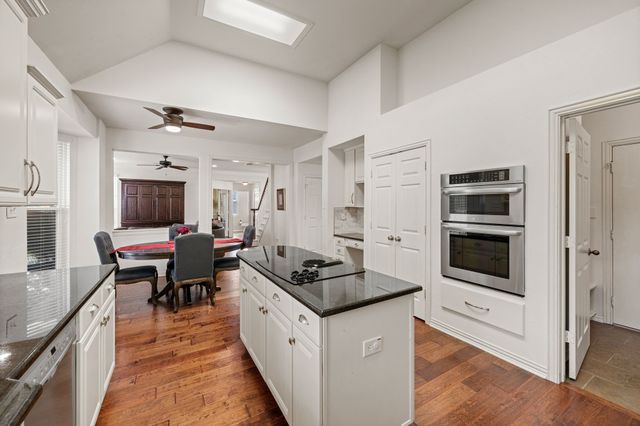 2532 Springhill Drive, Grapevine, TX 76051