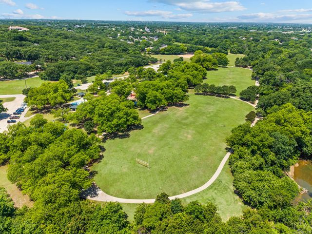 2532 Springhill Drive, Grapevine, TX 76051