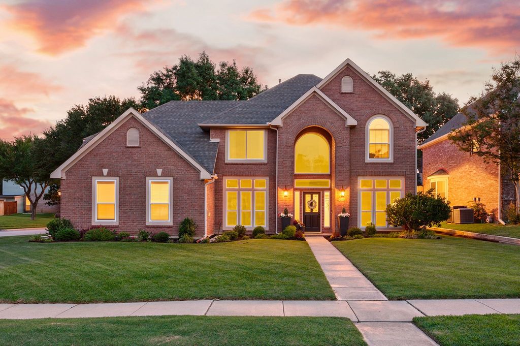 2532 Springhill Drive, Grapevine, TX 76051