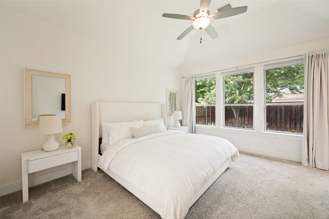 2213 Leslie Lane, Mckinney, TX 75072