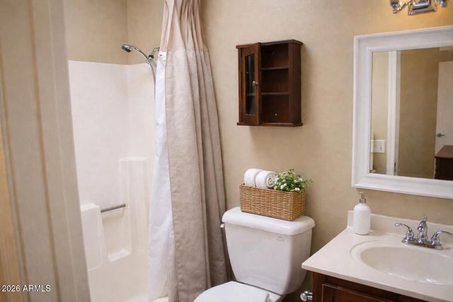 8940 W OLIVE Avenue 18, Peoria, AZ 85345