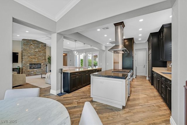 11772 CANONS BROOK Drive, Las Vegas, NV 89141