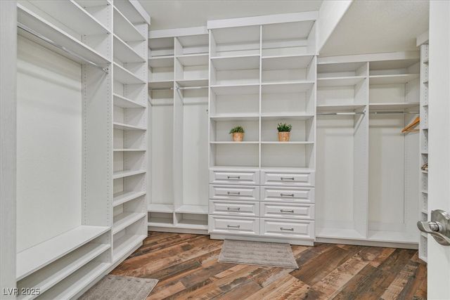 11772 CANONS BROOK Drive, Las Vegas, NV 89141