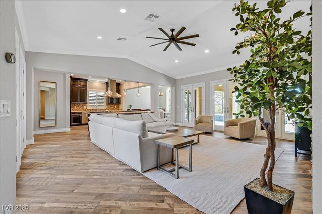 11772 CANONS BROOK Drive, Las Vegas, NV 89141