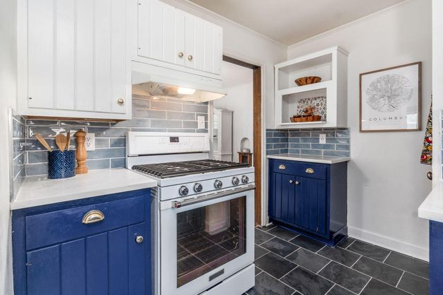 51 E Schreyer Place, Columbus, OH 43214