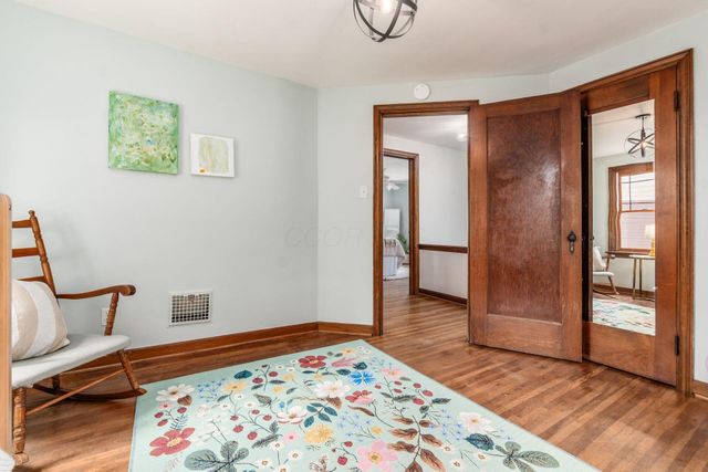 51 E Schreyer Place, Columbus, OH 43214
