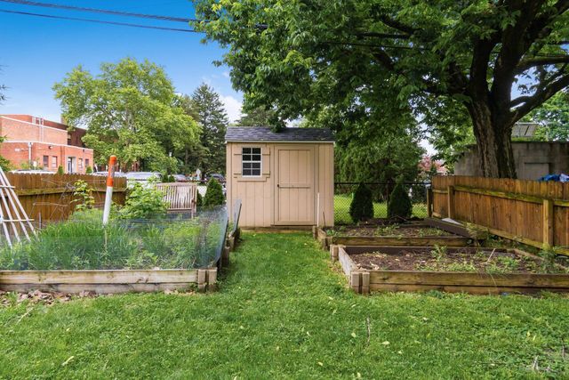 51 E Schreyer Place, Columbus, OH 43214
