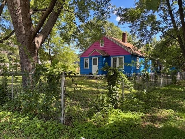 2047 111th Street, Lake Hallie, WI 54729