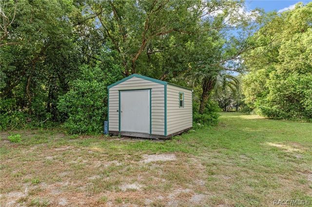 7180 W Matador Lane, Homosassa, FL 34446