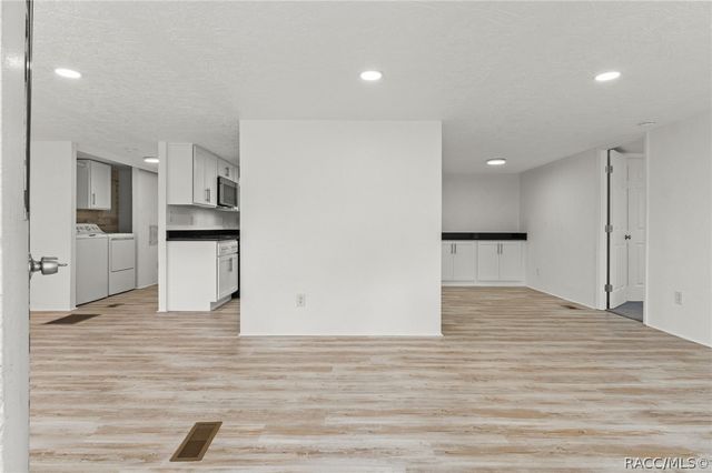 7180 W Matador Lane, Homosassa, FL 34446