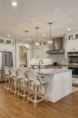 420 Clermont Avenue, Dallas, TX 75223