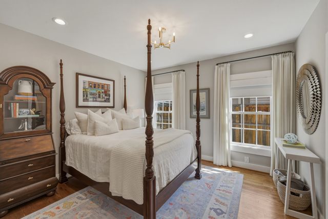 420 Clermont Avenue, Dallas, TX 75223