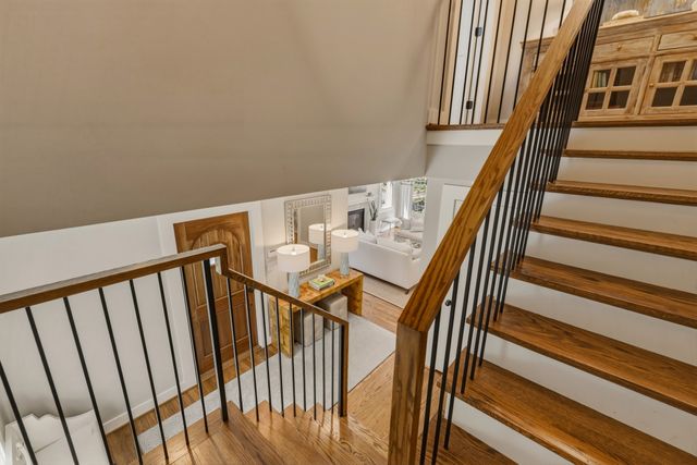 420 Clermont Avenue, Dallas, TX 75223