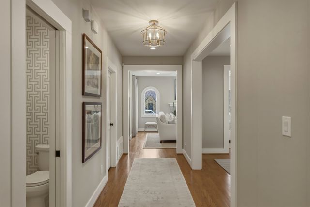 420 Clermont Avenue, Dallas, TX 75223