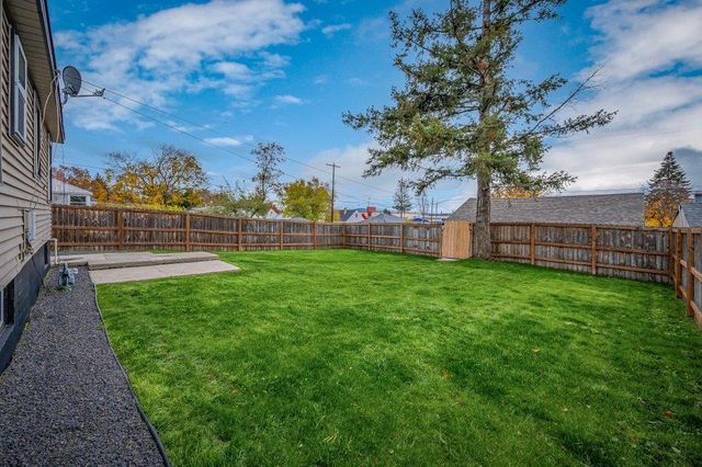 2603 W BROAD Ave, Spokane, WA 99205