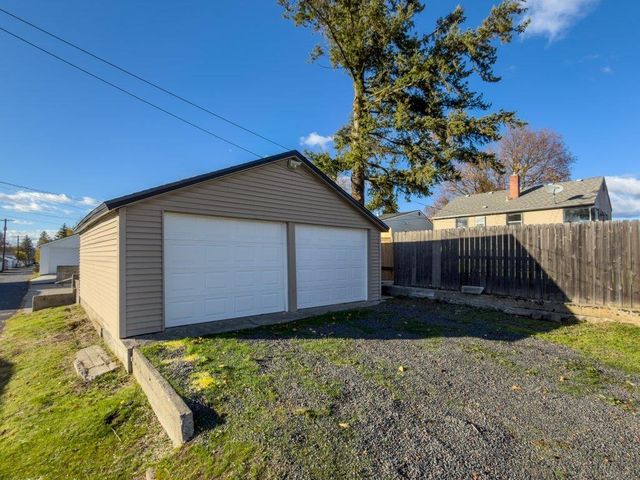 2603 W BROAD Ave, Spokane, WA 99205