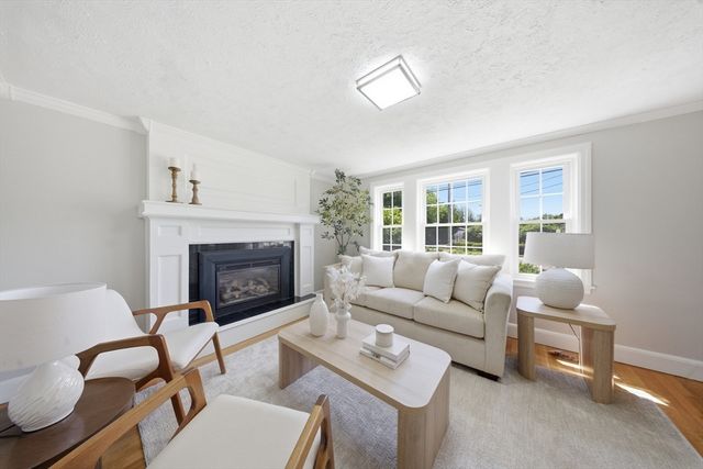 130 Dean St, Norwood, MA 02062