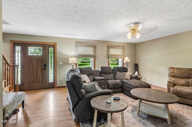 151 Springbrook Road, Unicoi, TN 37692